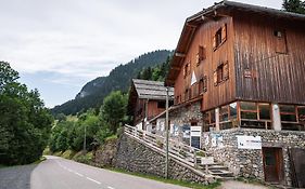 Auberge de Jeunesse HI La Clusaz